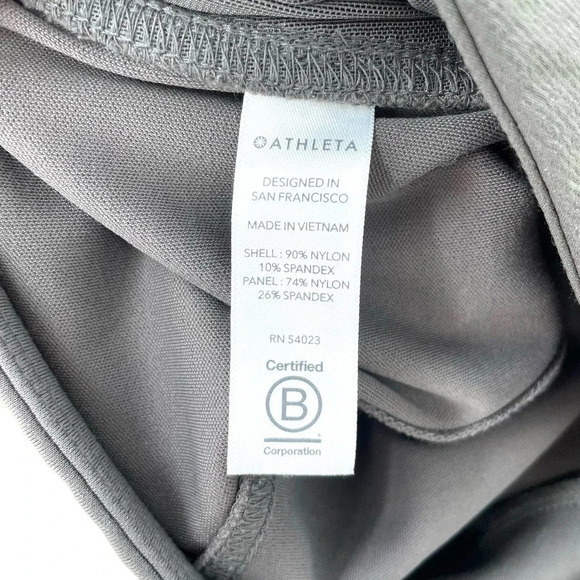 Athleta Headlands Hybrid Moto Tight Arbor Olive‎ Size 2 - Picture 7 of 8